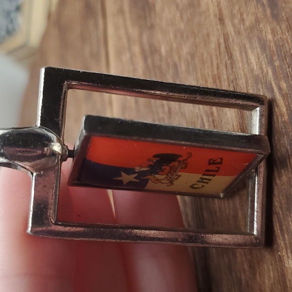 Chile authentic twirl necklace‎ pendant - Picture 1 of 2